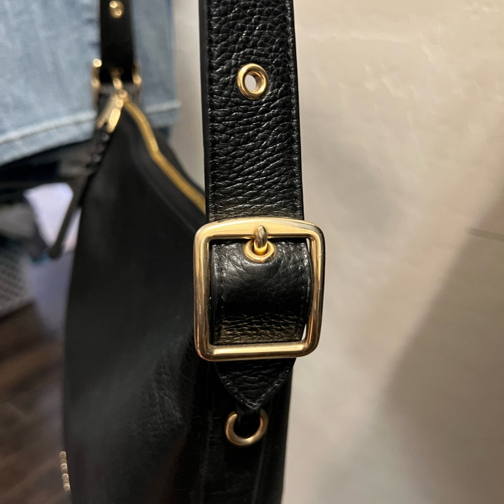 Coach Black Leather Shoulder Bucket Bag with Gold Hardware - Picture 3 of 5